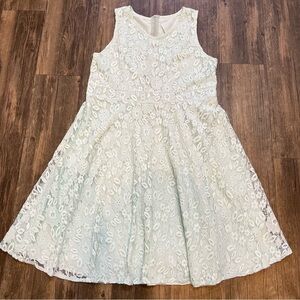 Girls Mint Brocade Short Sleeves Dress Size L